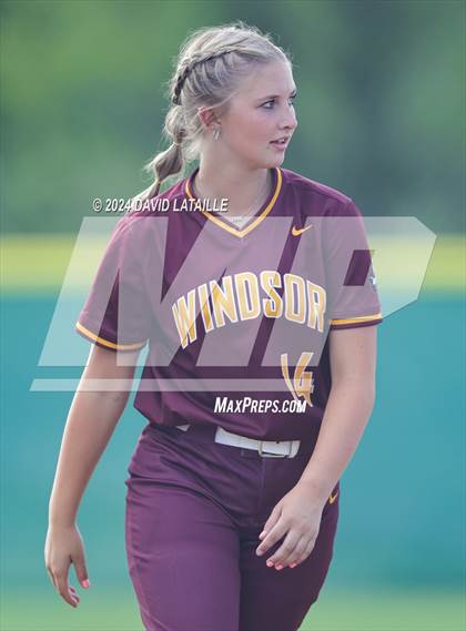Thumbnail 1 in Windsor @ Poudre photogallery.