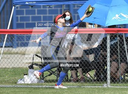 Thumbnail 1 in Villa Park @ Los Alamitos photogallery.