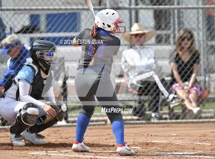 Thumbnail 3 in Villa Park @ Los Alamitos photogallery.