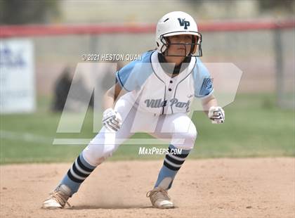 Thumbnail 1 in Villa Park @ Los Alamitos photogallery.