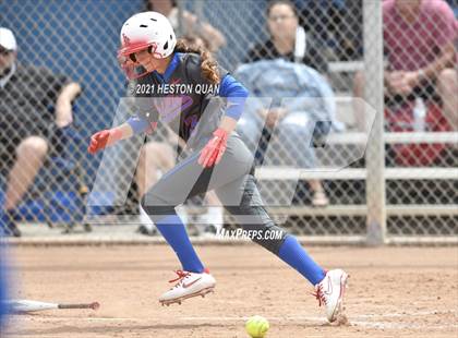 Thumbnail 1 in Villa Park @ Los Alamitos photogallery.