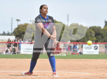 Thumbnail 1 in Villa Park @ Los Alamitos photogallery.