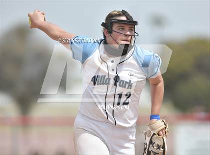 Thumbnail 1 in Villa Park @ Los Alamitos photogallery.