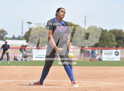 Thumbnail 1 in Villa Park @ Los Alamitos photogallery.