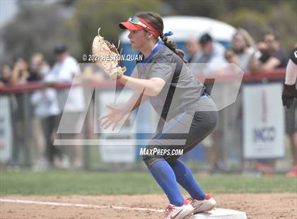 Thumbnail 1 in Villa Park @ Los Alamitos photogallery.