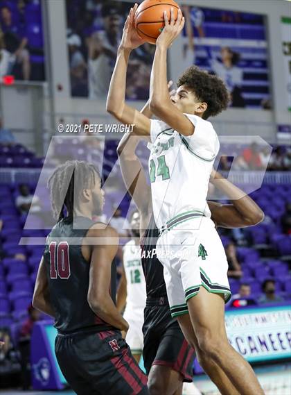 Thumbnail 2 in Norland vs Choctawhatchee (City of Palms Classic) photogallery.