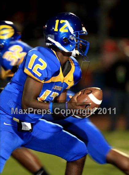 Thumbnail 1 in Dorsey @ Crenshaw photogallery.