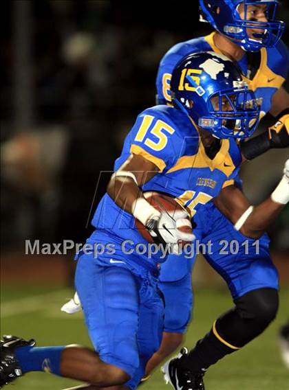 Thumbnail 1 in Dorsey @ Crenshaw photogallery.