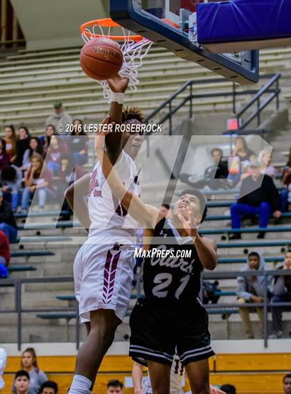 Thumbnail 3 in Marshall vs. Clark photogallery.