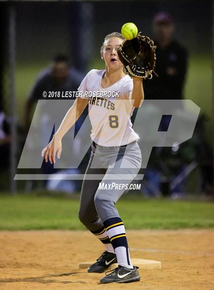 Thumbnail 3 in Poth @ Karnes City photogallery.