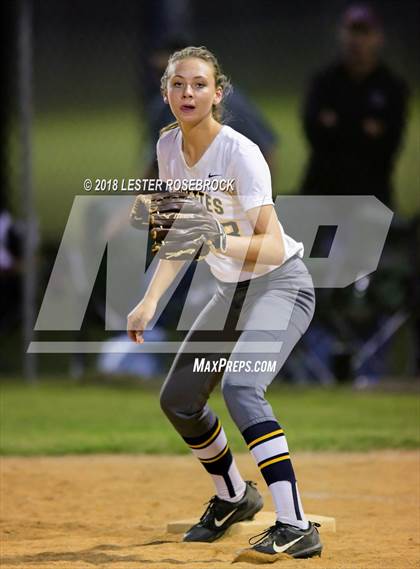 Thumbnail 1 in Poth @ Karnes City photogallery.