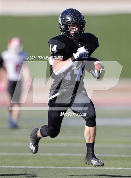Thumbnail 1 in Limon vs. Centauri (CHSAA Class 1A Final) photogallery.