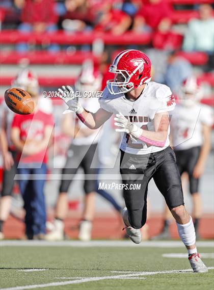 Thumbnail 1 in Limon vs. Centauri (CHSAA Class 1A Final) photogallery.