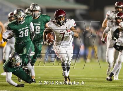 Thumbnail 2 in St. Joseph's Prep vs. Pine-Richland (PIAA Class AAAA Final) photogallery.