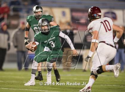 Thumbnail 3 in St. Joseph's Prep vs. Pine-Richland (PIAA Class AAAA Final) photogallery.