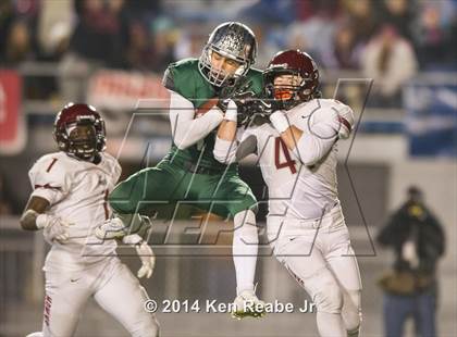 Thumbnail 1 in St. Joseph's Prep vs. Pine-Richland (PIAA Class AAAA Final) photogallery.