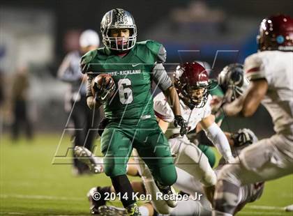 Thumbnail 3 in St. Joseph's Prep vs. Pine-Richland (PIAA Class AAAA Final) photogallery.