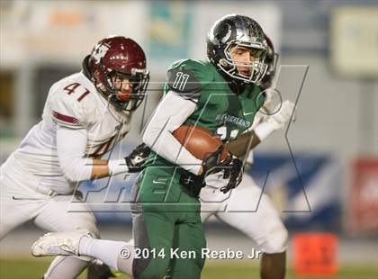 Thumbnail 3 in St. Joseph's Prep vs. Pine-Richland (PIAA Class AAAA Final) photogallery.