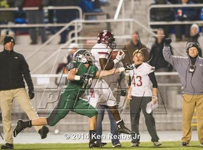 Thumbnail 1 in St. Joseph's Prep vs. Pine-Richland (PIAA Class AAAA Final) photogallery.