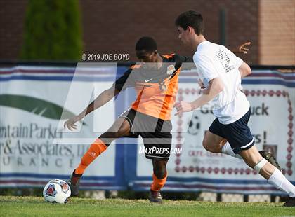 Thumbnail 2 in Grissom @ Dickson County photogallery.