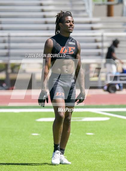 Thumbnail 1 in Desert Edge vs Perry (7on7 Gotta Believe Tournament) photogallery.