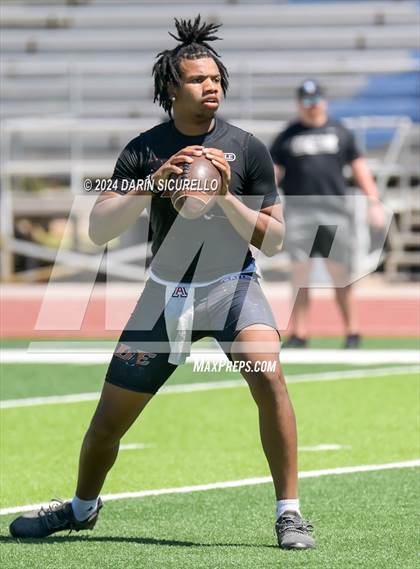 Thumbnail 3 in Desert Edge vs Perry (7on7 Gotta Believe Tournament) photogallery.