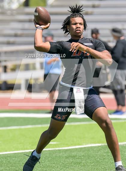 Thumbnail 3 in Desert Edge vs Perry (7on7 Gotta Believe Tournament) photogallery.