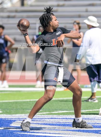 Thumbnail 1 in Desert Edge vs Perry (7on7 Gotta Believe Tournament) photogallery.