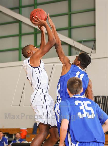 Thumbnail 1 in Glastonbury @ Wethersfield photogallery.