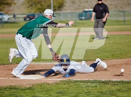 Thumbnail 2 in Colfax @ Rosemont photogallery.