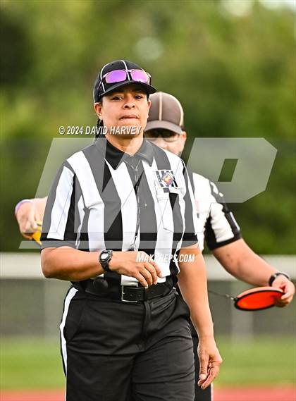 Thumbnail 3 in Thornton vs Kennedy photogallery.