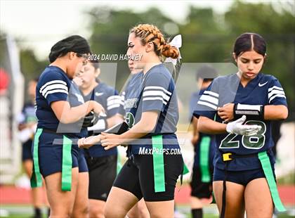 Thumbnail 2 in Thornton vs Kennedy photogallery.