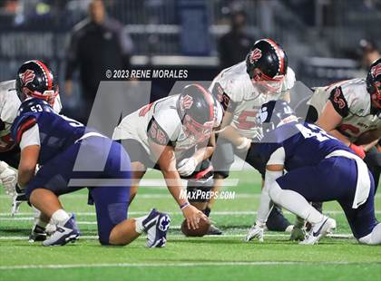 Thumbnail 3 in Norte Vista vs Loyola (CIFSS D4 Rnd 1 Playoff) photogallery.