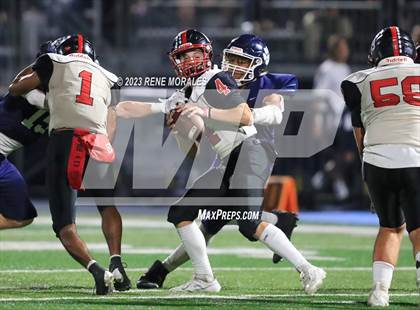 Thumbnail 3 in Norte Vista vs Loyola (CIFSS D4 Rnd 1 Playoff) photogallery.