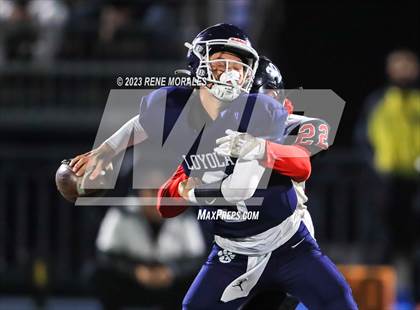 Thumbnail 2 in Norte Vista vs Loyola (CIFSS D4 Rnd 1 Playoff) photogallery.