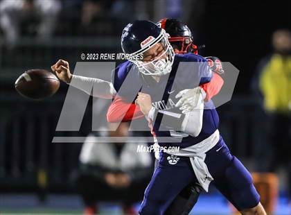 Thumbnail 3 in Norte Vista vs Loyola (CIFSS D4 Rnd 1 Playoff) photogallery.