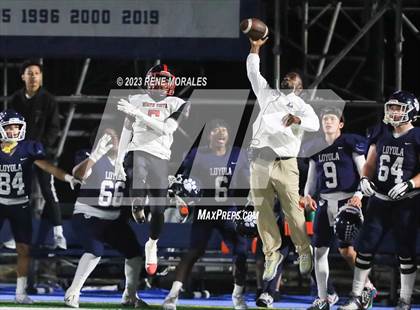 Thumbnail 3 in Norte Vista vs Loyola (CIFSS D4 Rnd 1 Playoff) photogallery.