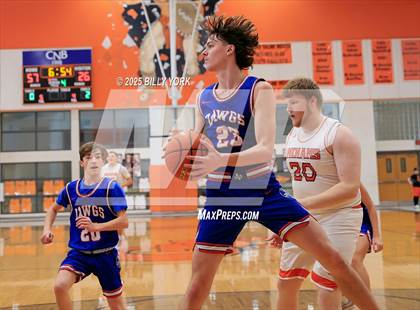 Thumbnail 3 in Grand Saline vs Quitman photogallery.