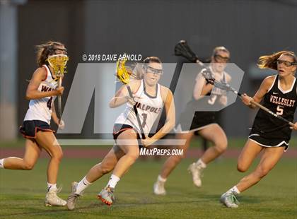 Thumbnail 1 in Walpole vs. Wellesley (MIAA Division 1 State Final) photogallery.