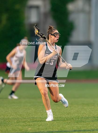Thumbnail 1 in Walpole vs. Wellesley (MIAA Division 1 State Final) photogallery.