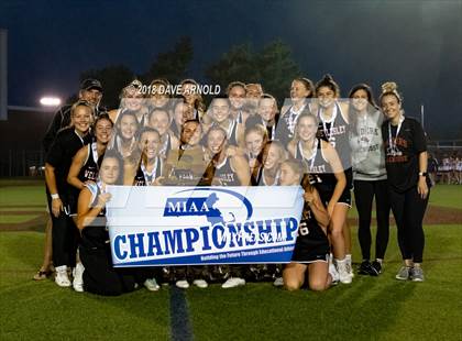 Thumbnail 2 in Walpole vs. Wellesley (MIAA Division 1 State Final) photogallery.