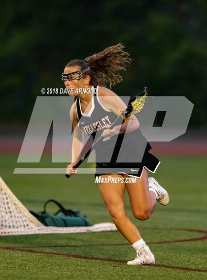 Thumbnail 1 in Walpole vs. Wellesley (MIAA Division 1 State Final) photogallery.