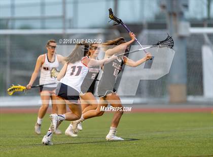 Thumbnail 3 in Walpole vs. Wellesley (MIAA Division 1 State Final) photogallery.