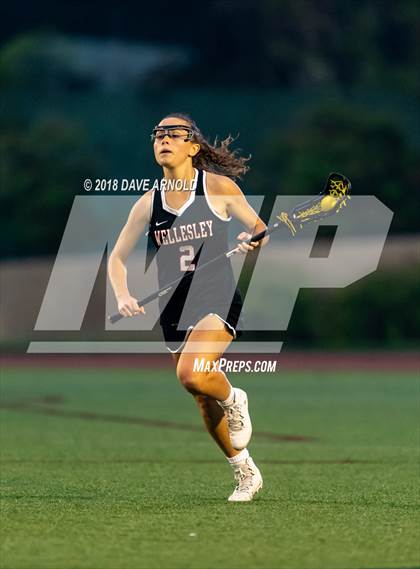 Thumbnail 1 in Walpole vs. Wellesley (MIAA Division 1 State Final) photogallery.
