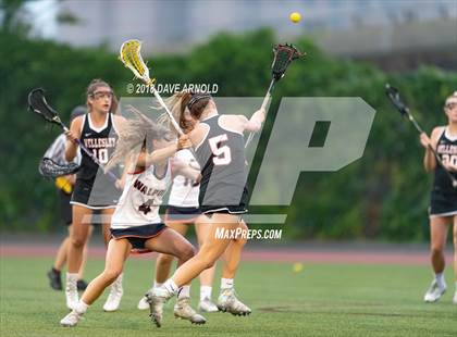 Thumbnail 2 in Walpole vs. Wellesley (MIAA Division 1 State Final) photogallery.