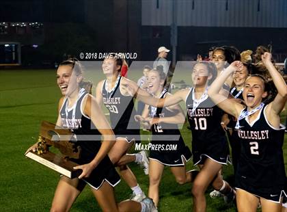 Thumbnail 3 in Walpole vs. Wellesley (MIAA Division 1 State Final) photogallery.
