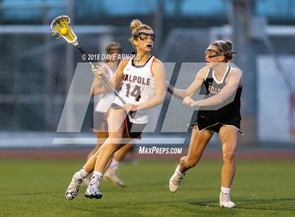 Thumbnail 3 in Walpole vs. Wellesley (MIAA Division 1 State Final) photogallery.