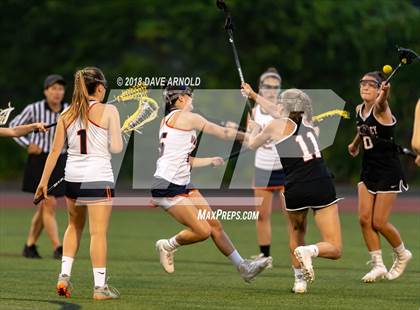 Thumbnail 2 in Walpole vs. Wellesley (MIAA Division 1 State Final) photogallery.