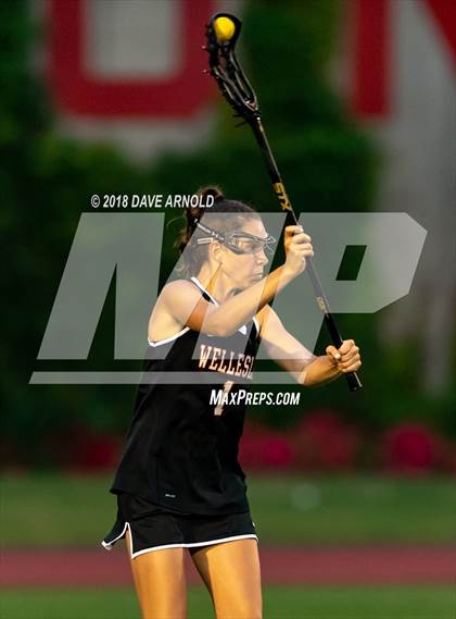 Thumbnail 3 in Walpole vs. Wellesley (MIAA Division 1 State Final) photogallery.