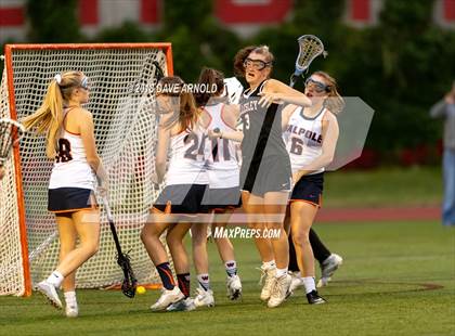 Thumbnail 3 in Walpole vs. Wellesley (MIAA Division 1 State Final) photogallery.